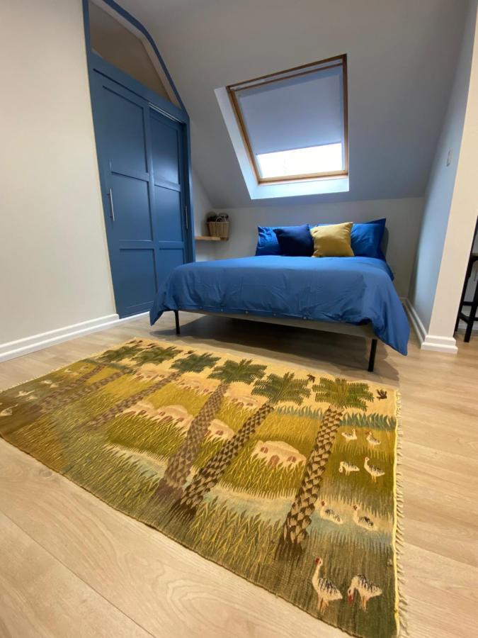 Lovely Spacious Loft Close To Train Station Worthing Exteriér fotografie
